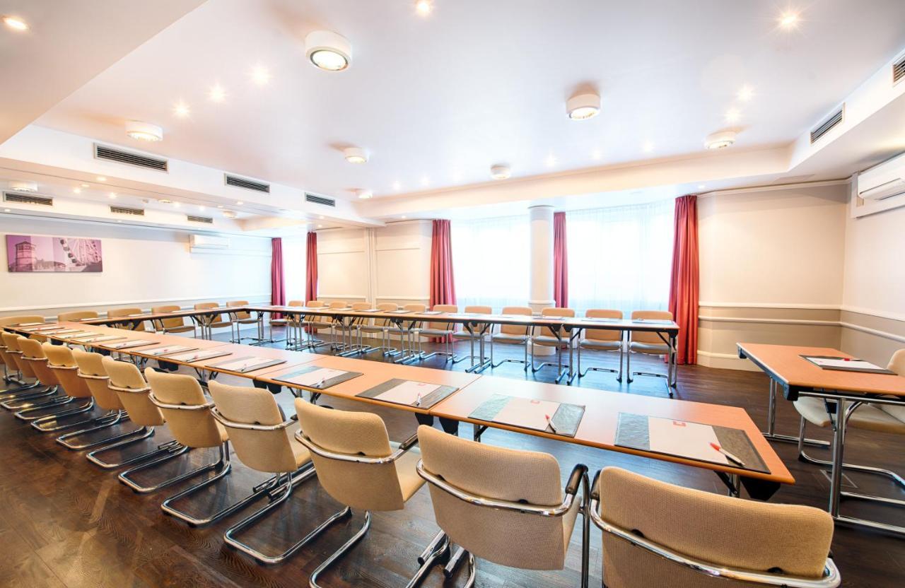 Hotel Leonardo Center 4*