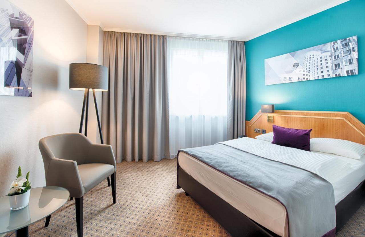 Leonardo Center Hotel 4*