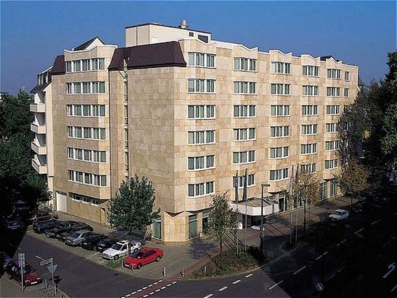 Hotel Leonardo Center 4*