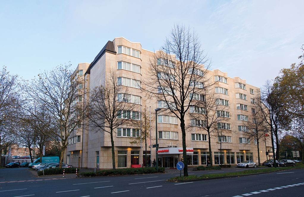 Leonardo Center Hotel